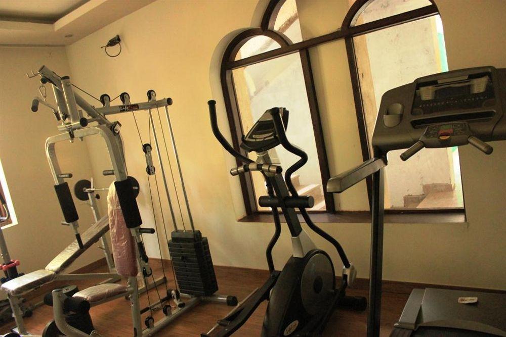 Sukhmantra Resort & Spa Кандолим Экстерьер фото