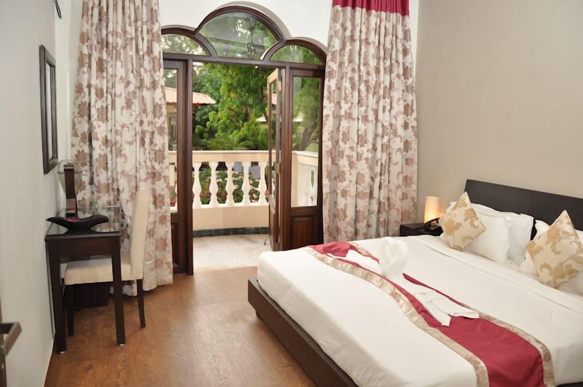 Sukhmantra Resort & Spa Кандолим Экстерьер фото